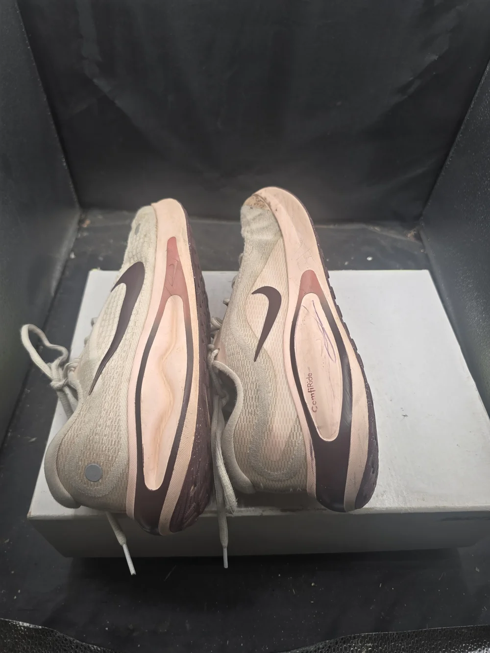 Nike‎ Women's Running Shoes in Light Pink and Beige